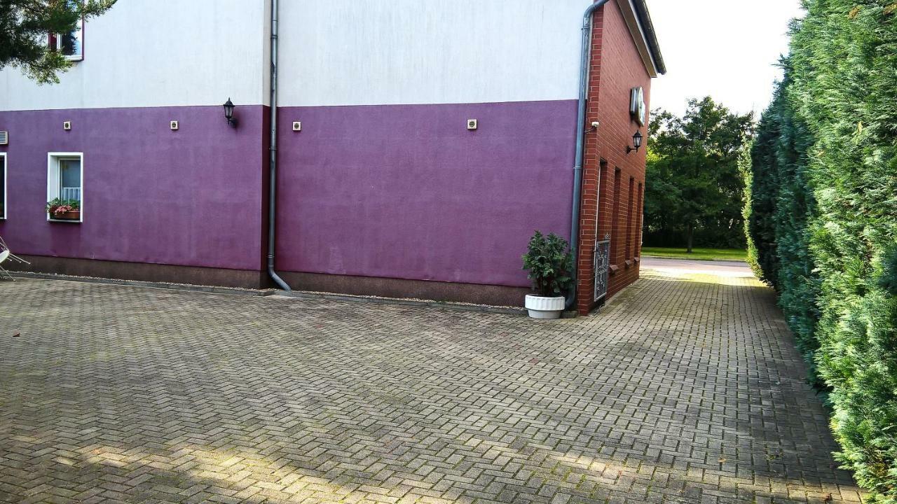 Pension-Roexe Stendal Exterior photo